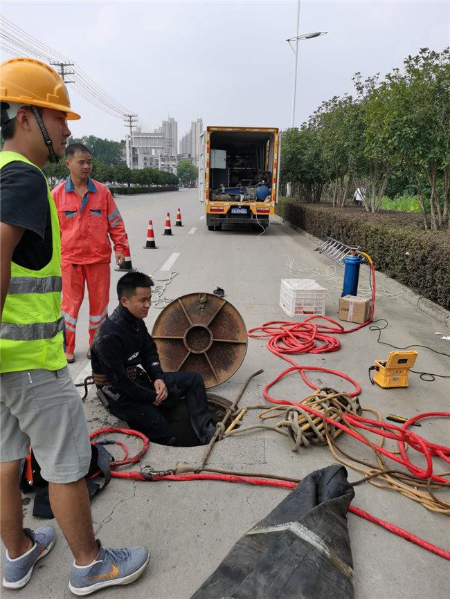 长寿翻衬法管道修复技术主要工序